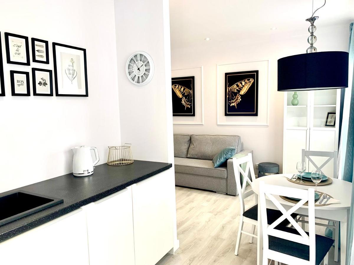 Apartamenty Sienkiewicza - Bezplatny Parking, Centrum, Park, Fv Kielce Kültér fotó