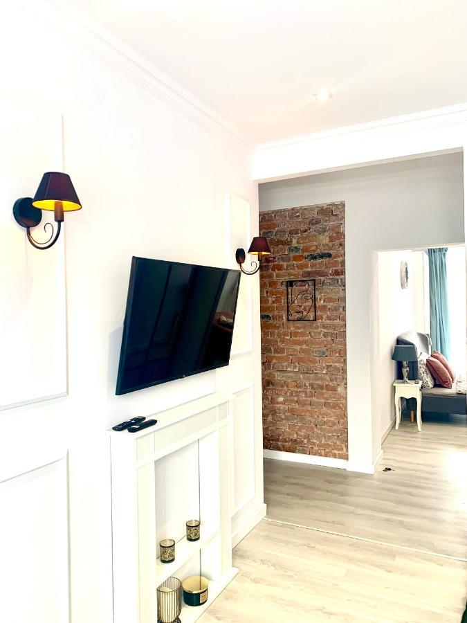 Apartamenty Sienkiewicza - Bezplatny Parking, Centrum, Park, Fv Kielce Kültér fotó