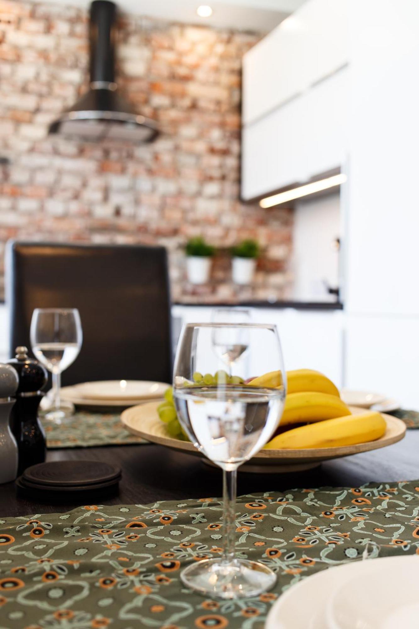 Apartamenty Sienkiewicza - Bezplatny Parking, Centrum, Park, Fv Kielce Kültér fotó