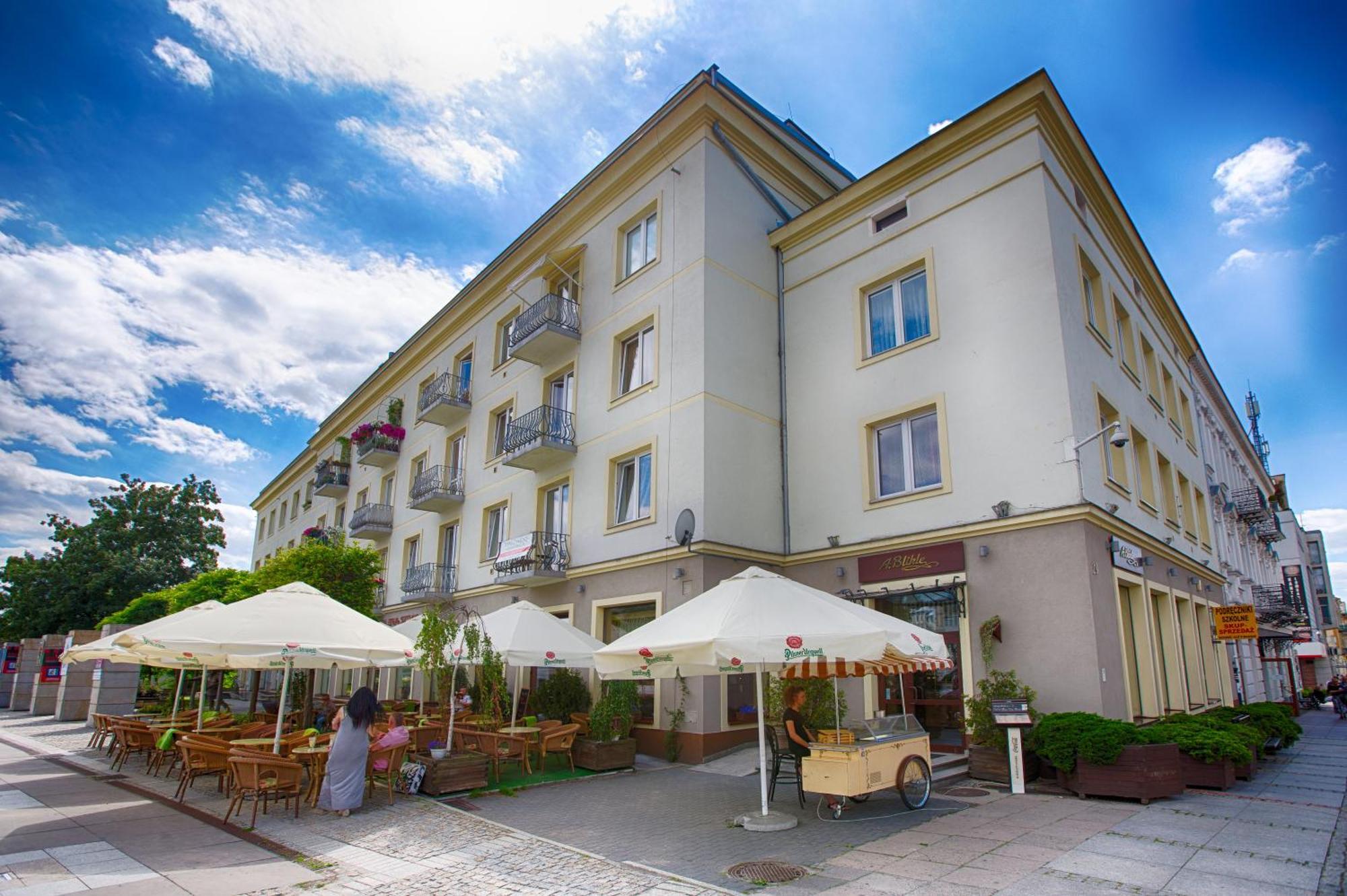Apartamenty Sienkiewicza - Bezplatny Parking, Centrum, Park, Fv Kielce Kültér fotó