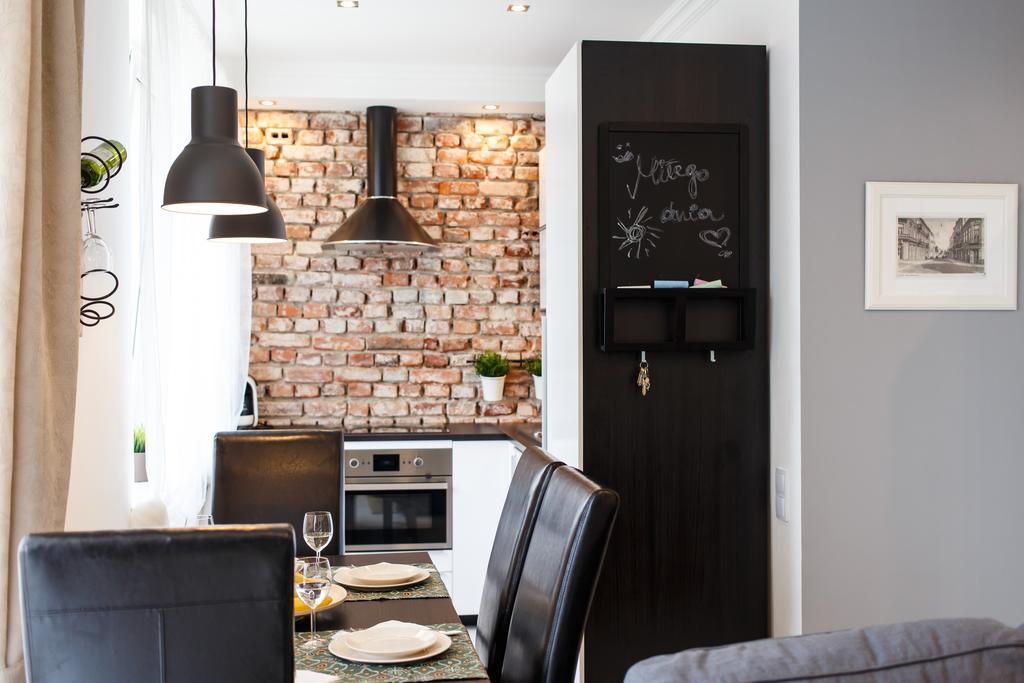 Apartamenty Sienkiewicza - Bezplatny Parking, Centrum, Park, Fv Kielce Kültér fotó
