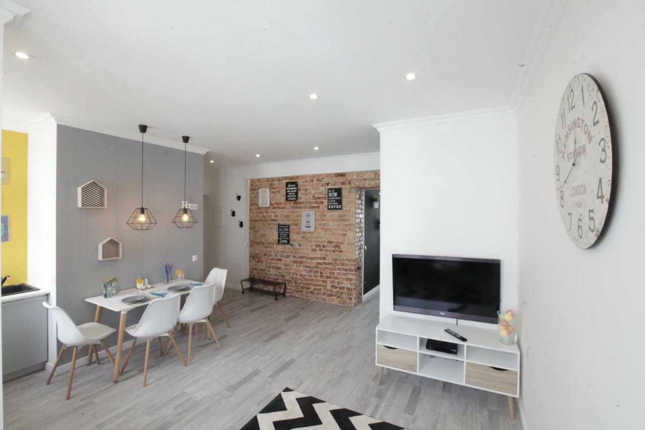 Apartamenty Sienkiewicza - Bezplatny Parking, Centrum, Park, Fv Kielce Kültér fotó