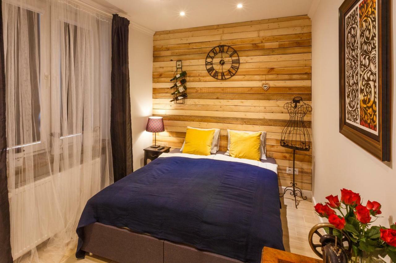 Apartamenty Sienkiewicza - Bezplatny Parking, Centrum, Park, Fv Kielce Kültér fotó